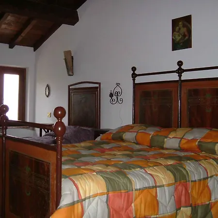Apartment 5